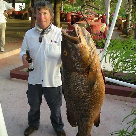 Keur Saloum Hotell Toubakouta Exteriör bild