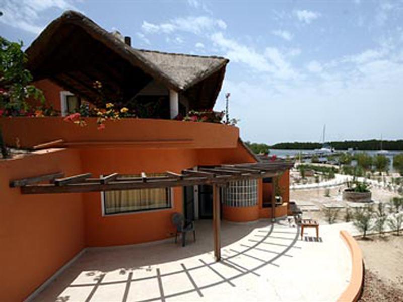 Keur Saloum Hotell Toubakouta Exteriör bild