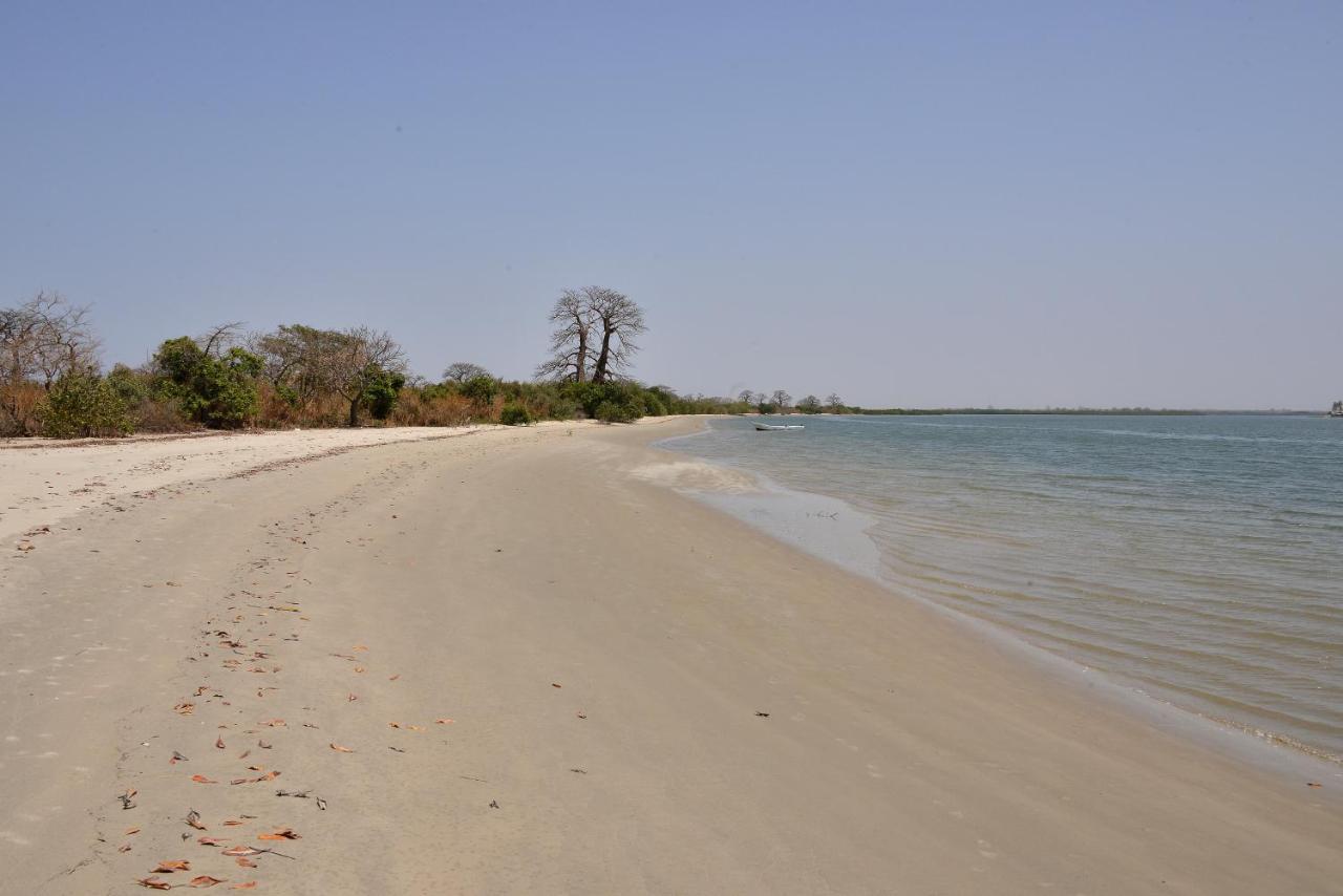 Keur Saloum Hotell Toubakouta Exteriör bild